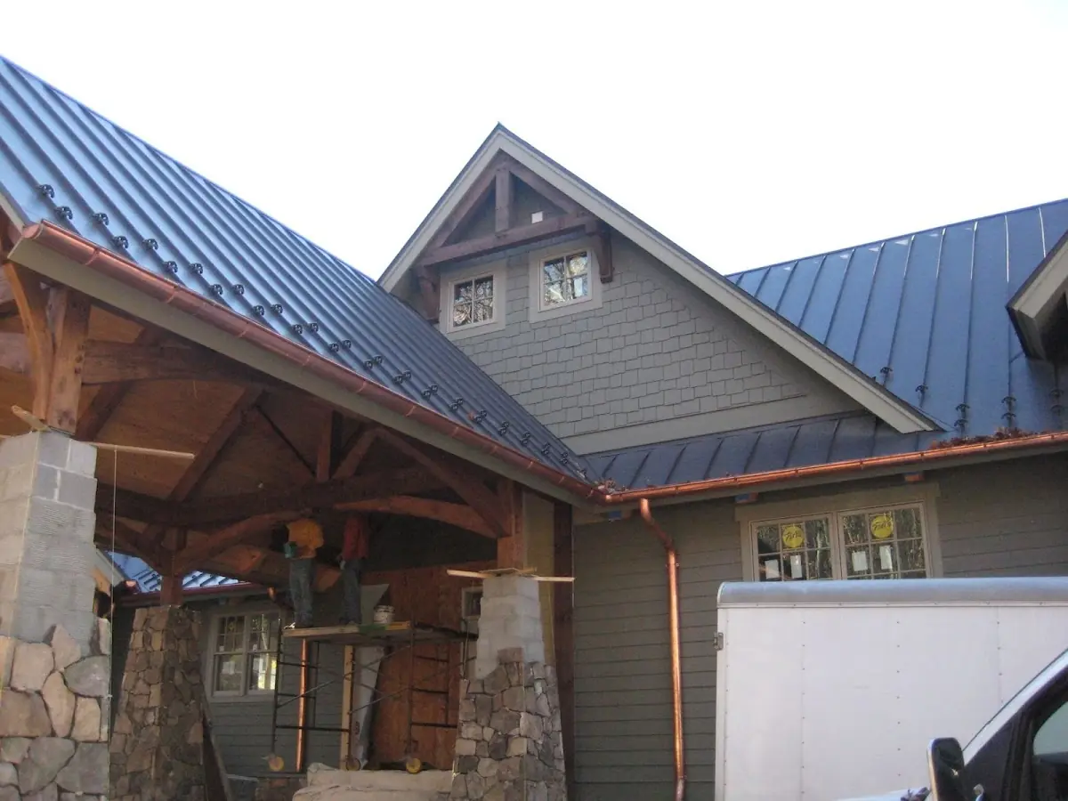 Craftsman Roofing team delivering quality roofing work in Indian Oaks Estates